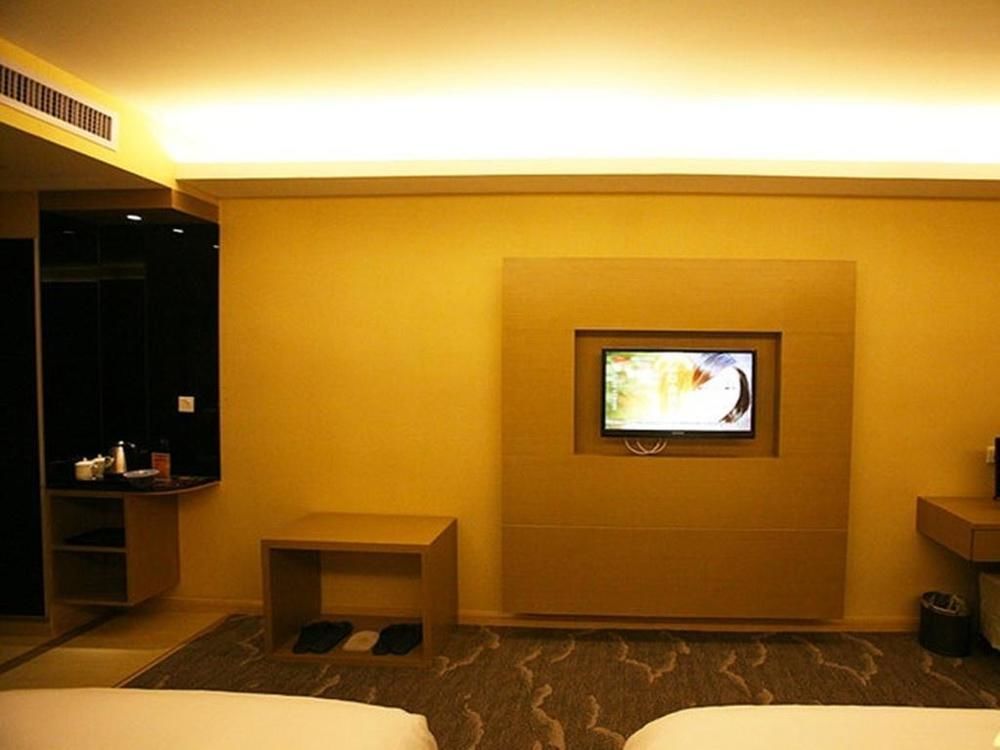 Bella Ingenious Hotel Дун'їн Екстер'єр фото