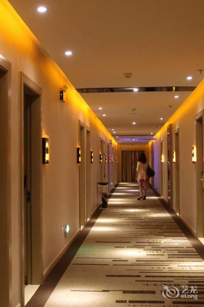 Bella Ingenious Hotel Дун'їн Екстер'єр фото